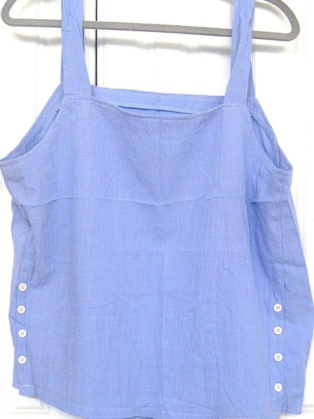 Sleeveless Top w/Side Buttons detail - Sky Blue -  Size L